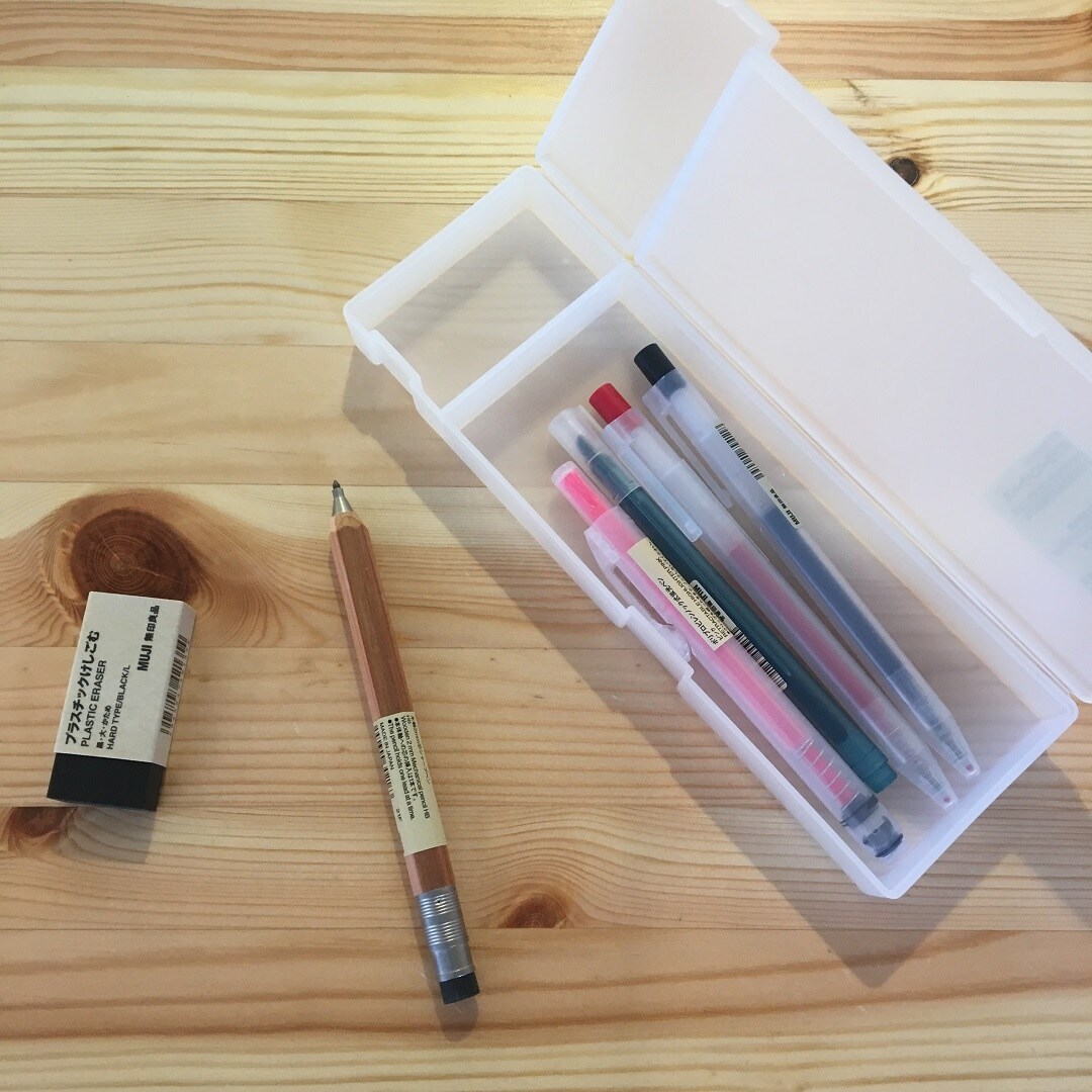 プラスチックけしごむ 黒 小 かため 文房具 通販 無印良品