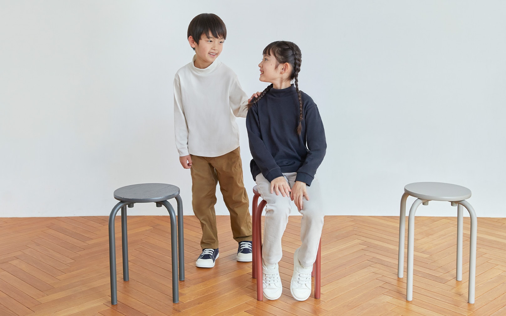 秋を楽しむ、肌ごこちの良い服。