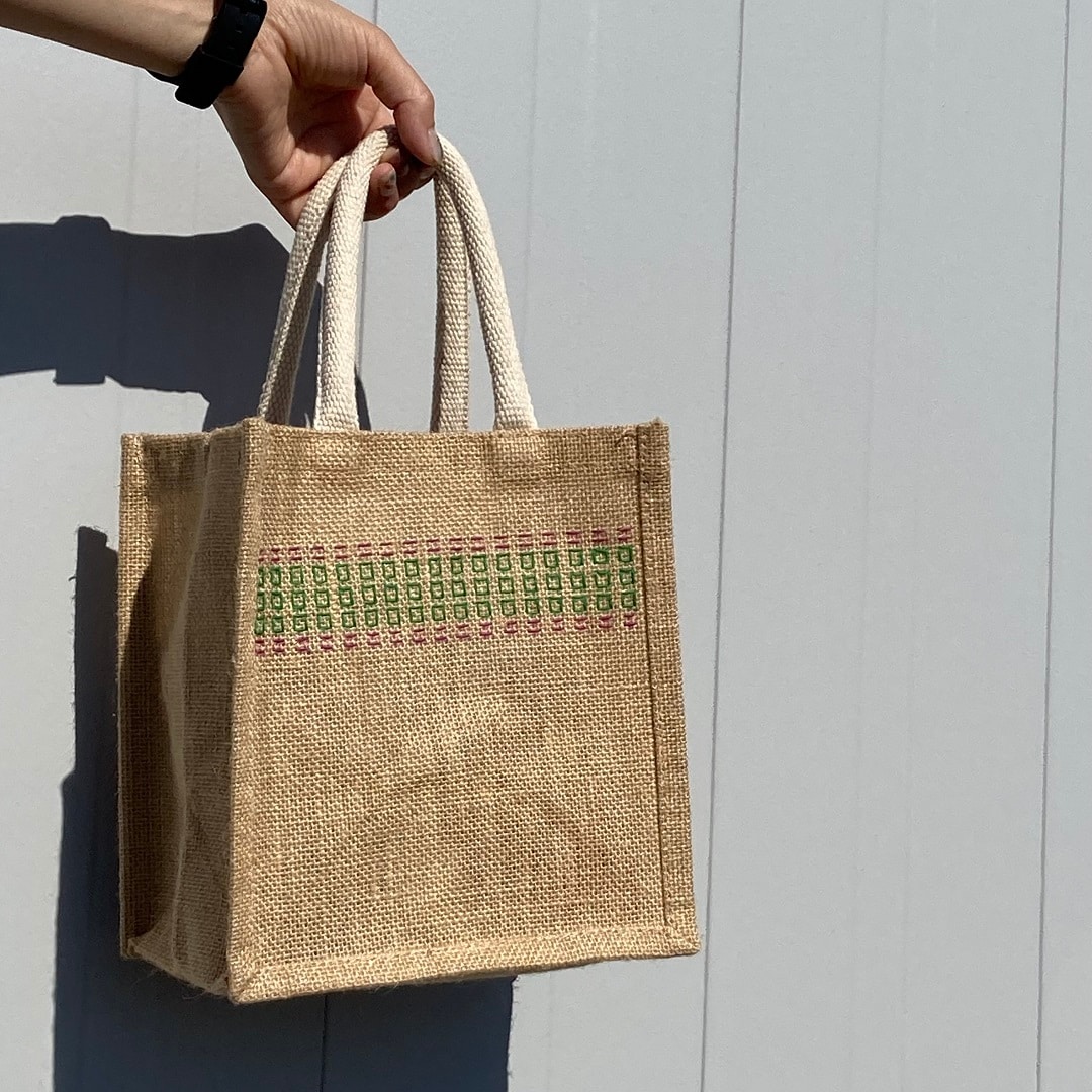 ワークショップ　刺繍で彩るジュートマイバッグ