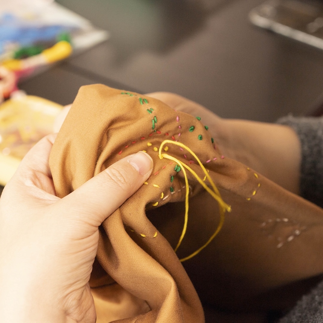 刺し子の手仕事で、世界にひとつの洋服にしませんか
