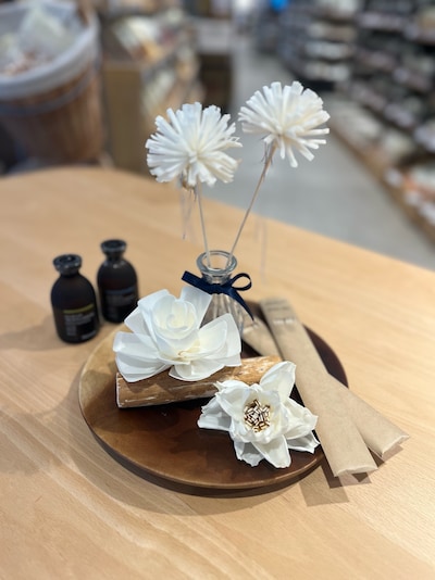 【ソラクラフト＊天然素材の白いお花作り】