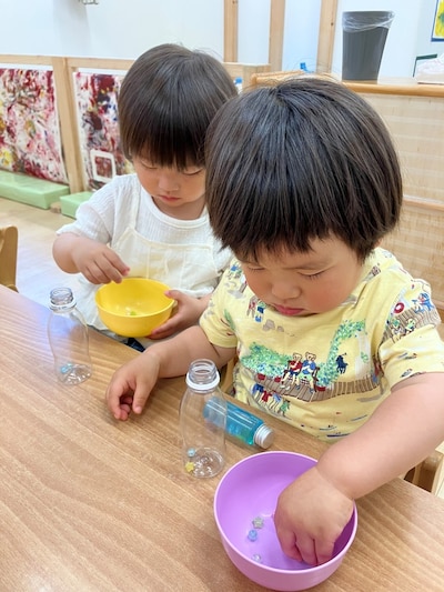 【ルビットパーク南草津】れもんのこ老上保育園の先生と一緒に”キラキラ感情ボトル”をつくろう！