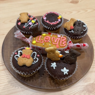 バレンタインに贈るデコレーションプチケーキを作ろう