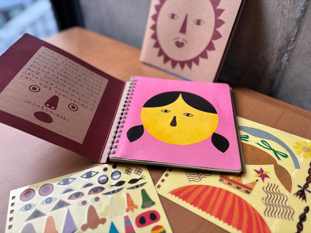 木育広場ワークショップ「かおノートで福笑い」