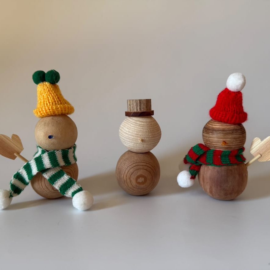 木の雪だるまづくり