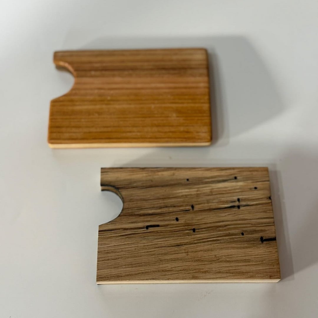 木の手ざわりと香りを楽しむ名刺入れづくり