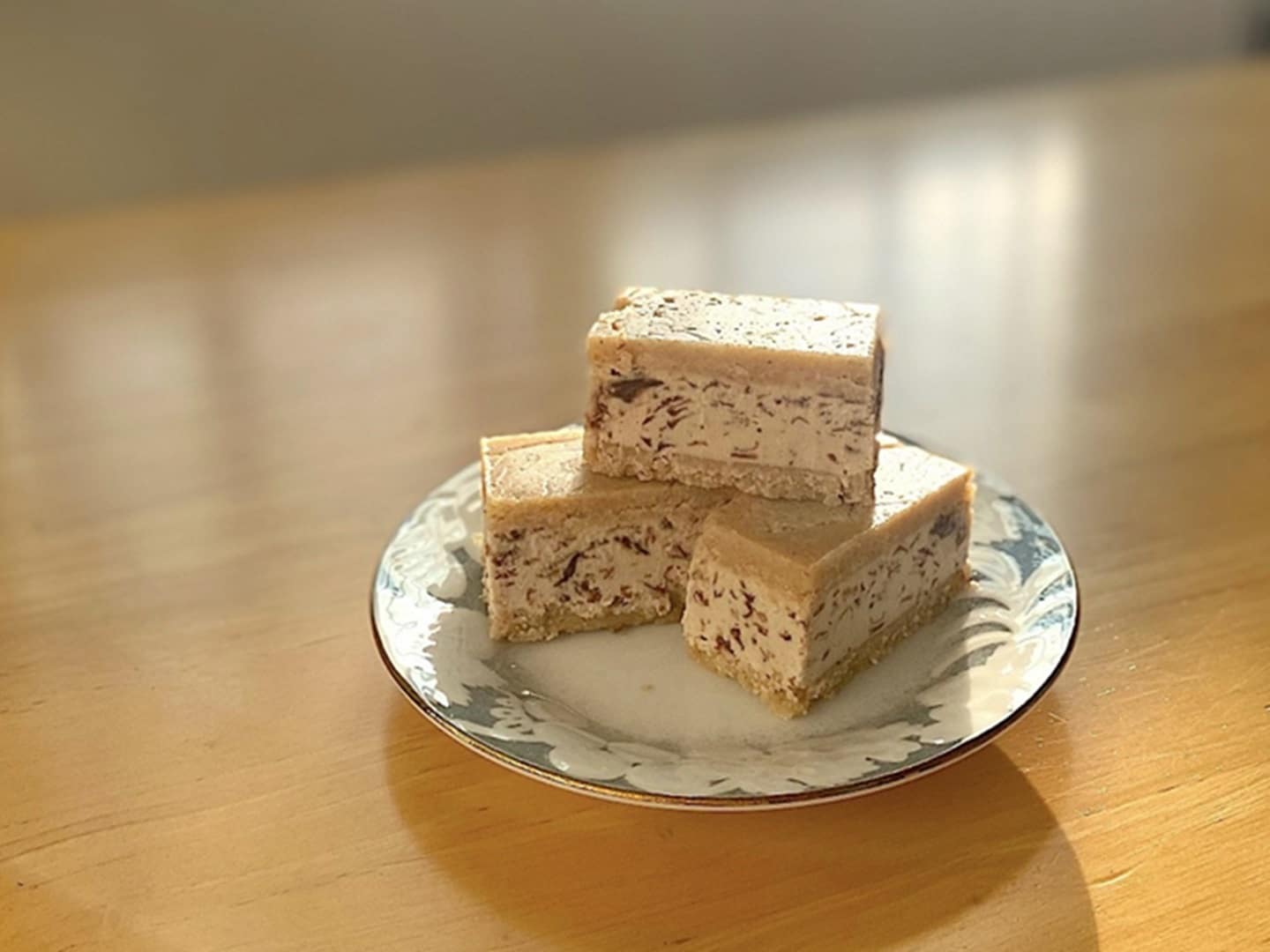 ロースイーツレッスン【 ラムレーズンアイスサンド】