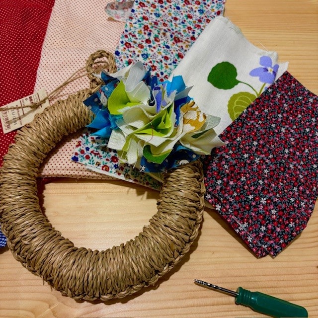 【12/14】無印良品の「鍋敷き」でクリスマスリースを作ろう