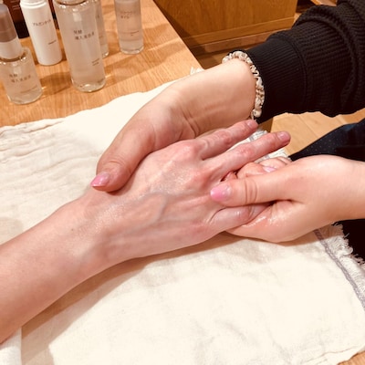 【札幌ステラプレイス】シニアH＆Bアドバイザーによるピュアオイルお試し会＆ハンドマッサージ体験会