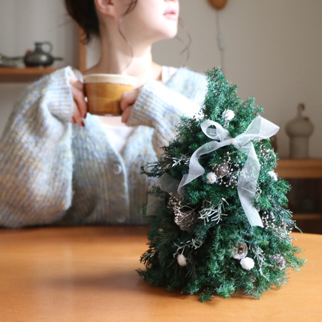 【マルエイガレリア】テーブルに乗っちゃう！クリスマスツリーを作ろう