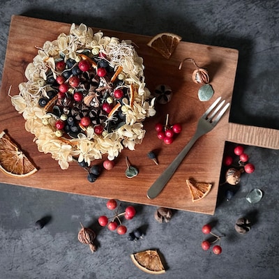 「木の実いっぱいのお花のタルトを作ろう」