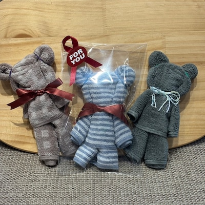 母の日に贈る　ハンドタオルベア