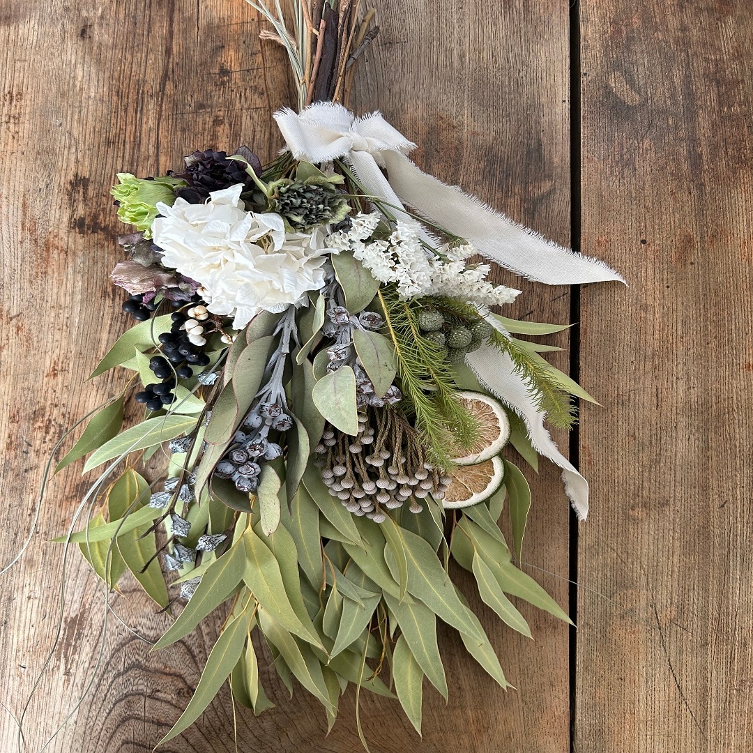 【いわて生協盛岡向中野】コニファー香るスワッグ・リース作り