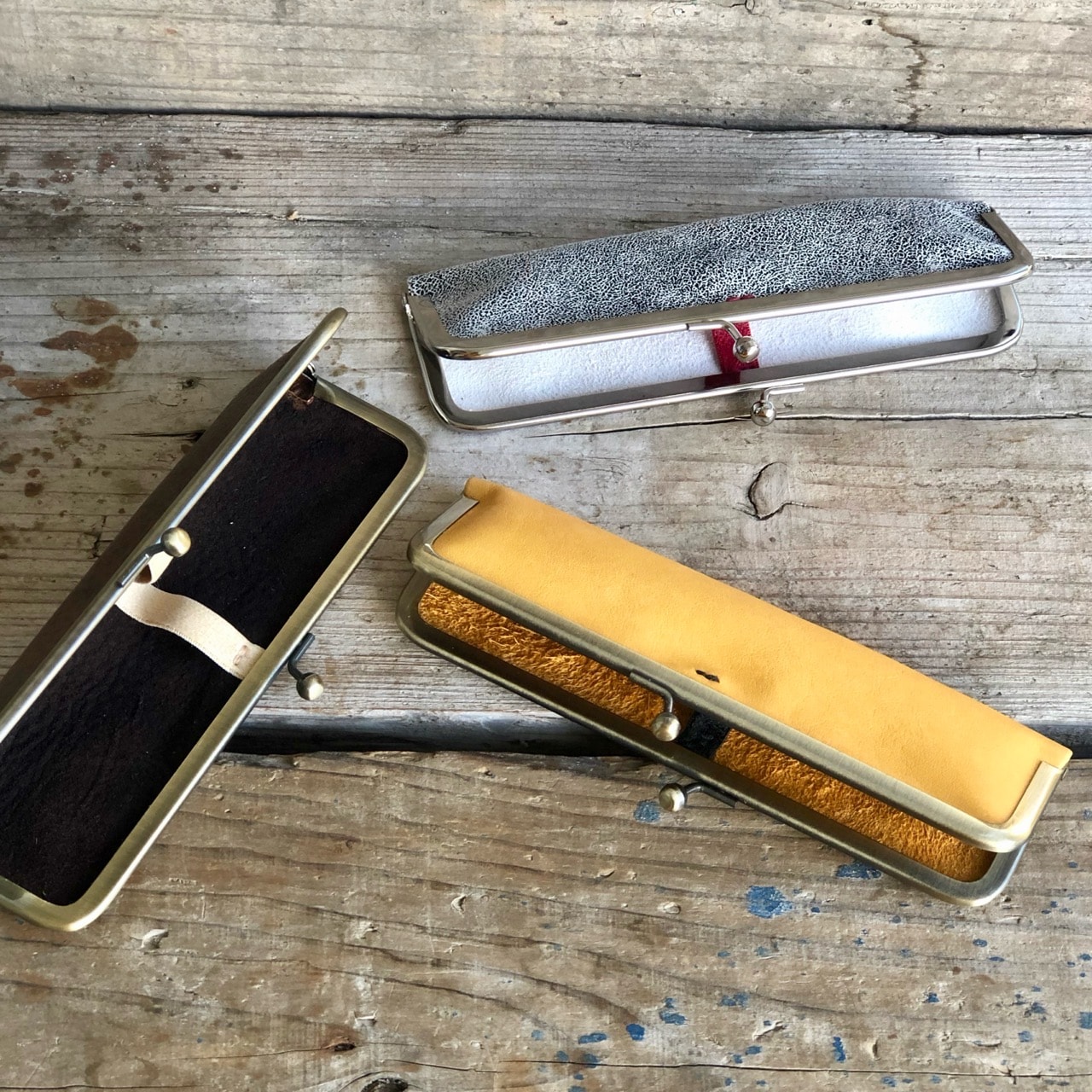 【感謝祭】長く使える本革文具「がまぐちペンケース」