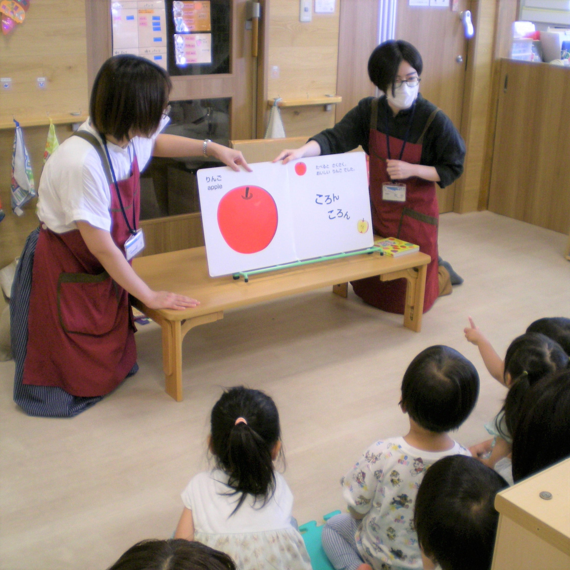 【8月22日】親子でいっしょに絵本の読み聞かせ会