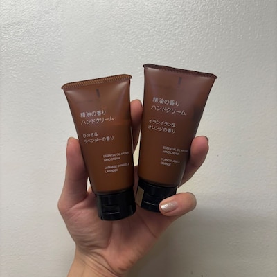 精油の香りとハンドトリートメント