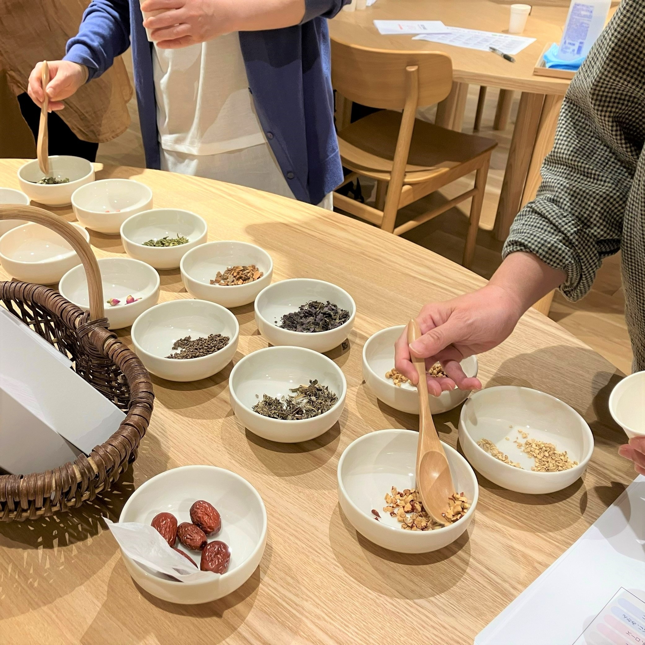 【11/15】オリジナル和漢茶作り～秋の養生茶～