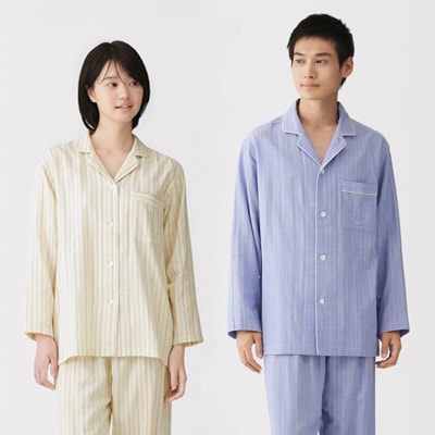 春素材のパジャマ・ルームウェア