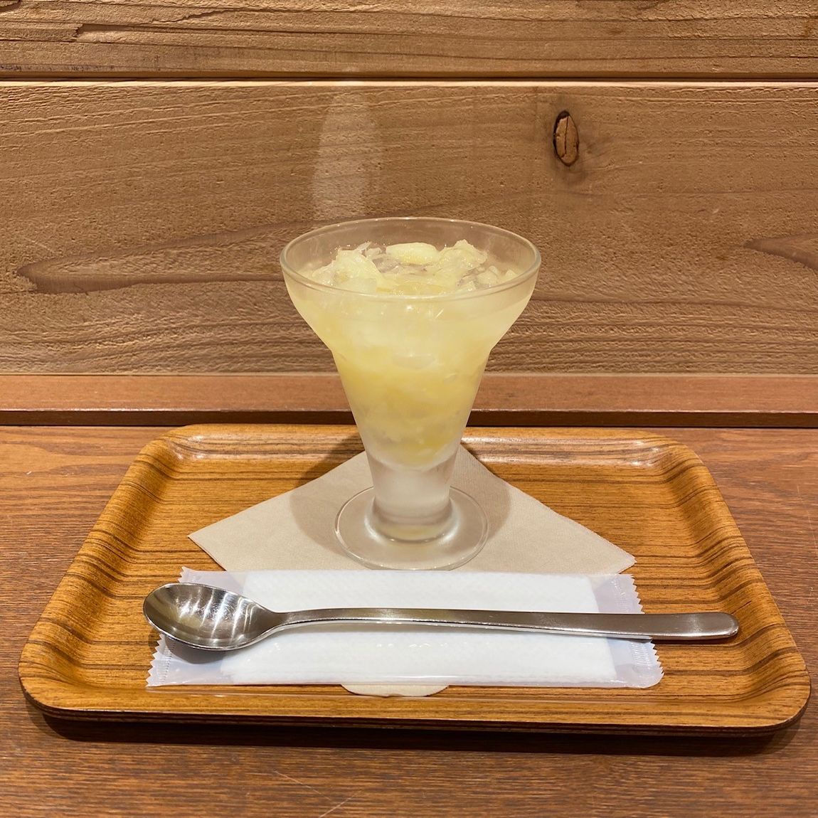 【CaféMUJIピオレ明石】気分もさっぱり！文旦ゼリーのご紹介