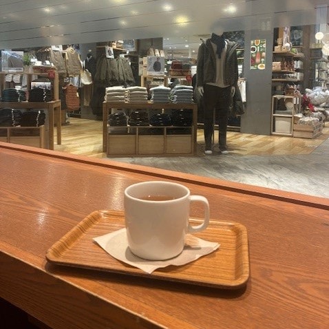 045116_20251224_02_01