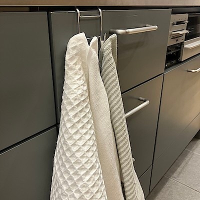 【グランツリー武蔵小杉】ステンレス上でも下でも使えるS字フック