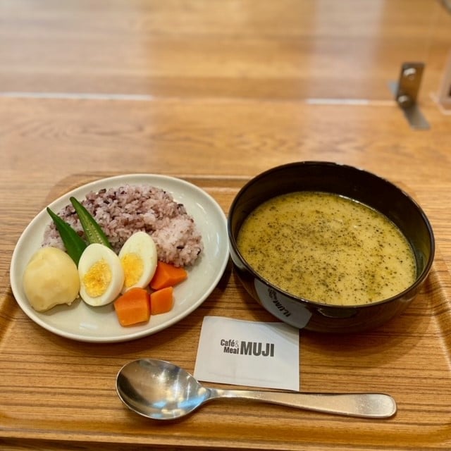 【CafeMUJIピオレ明石】スープカレーお試しください
