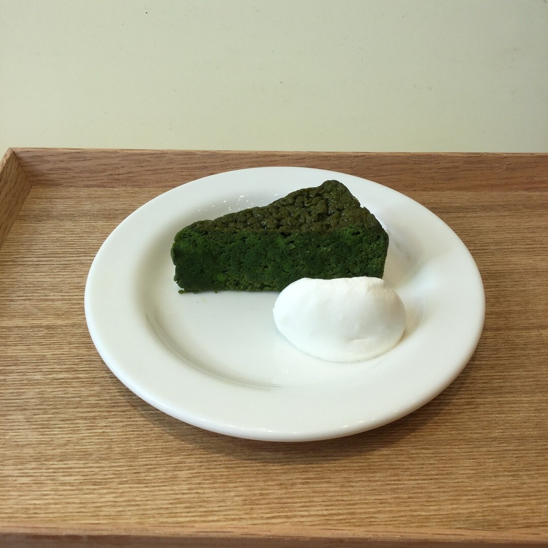 Cafe Meal 日比谷 セットデザート 宇治抹茶のケーキ ハーフサイズ はじまりました 無印良品