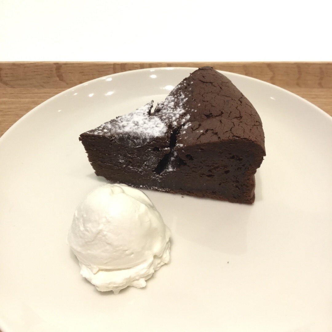 キービジュアル画像：【Café＆Meal 日比谷】冬のおすすめデザート