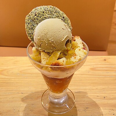 【Café＆Meal MUJI新宿】ほうじ茶アイスと大学芋のパフェ