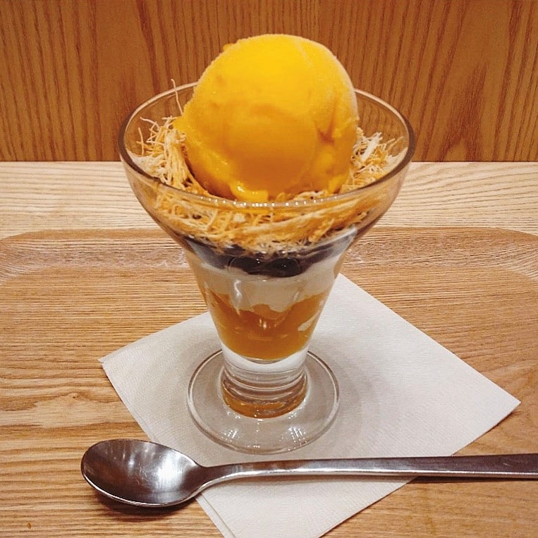 【Café＆Meal MUJI新宿】マンゴーパフェ