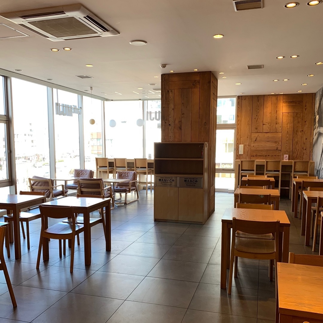 キービジュアル画像：朝の店内の風景