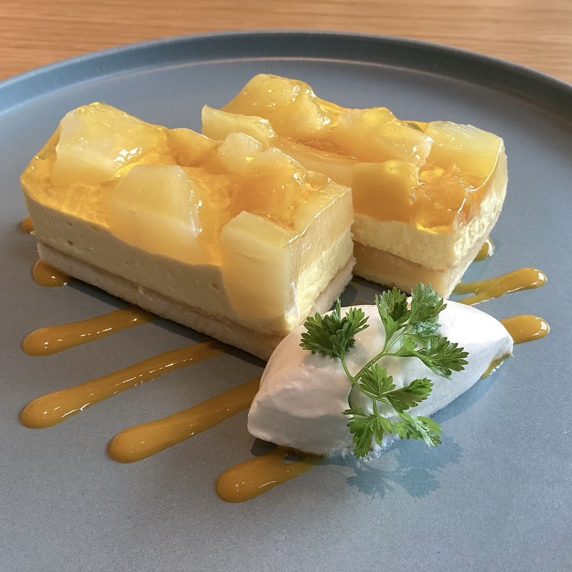 マンゴーケーキ
