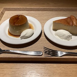 【Café&MealMUJI渋谷西武】定番人気デザート「本和香糖の焼きプリン」・「チーズケーキ」