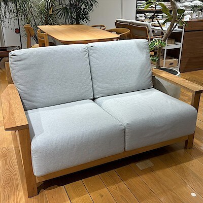 木のぬくもりで癒される「ソファ本体木製フレーム」