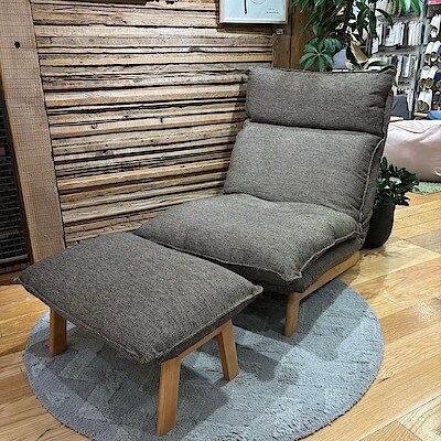 【新宿通り】ふかふかなクッションで叶えるゆったり時間「ハイバックリクライニングソファ」