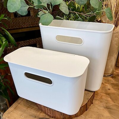 【新宿通り】吊るしても使える　薄型収納ケースのご紹介