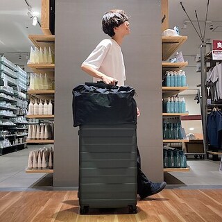 【ノースポートモール港北】旅行で大活躍『再生ナイロン たためるボストンバッグ』 