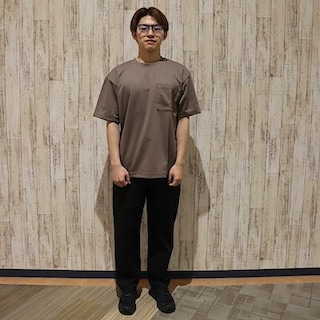 【くずはモール】身長　170cm