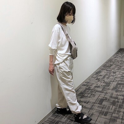 【くずはモール】身長　156cm