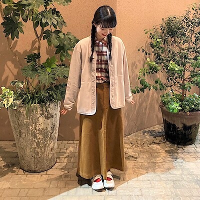 【くずはモール】身長　170cm