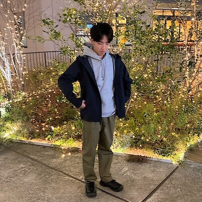 【くずはモール】身長　168cm　