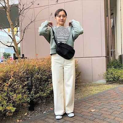 【くずはモール】身長　164cm