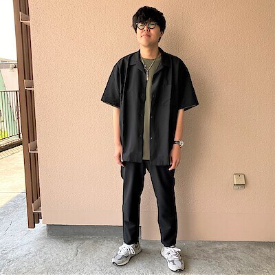 【くずはモール】身長　175cm