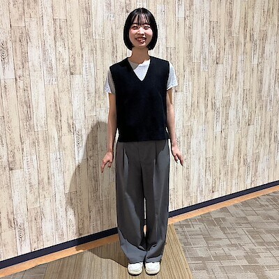 【くずはモール】身長　170cm　