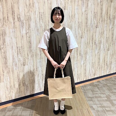 【くずはモール】身長　170cm