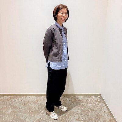 【くずはモール】身長　163cm　