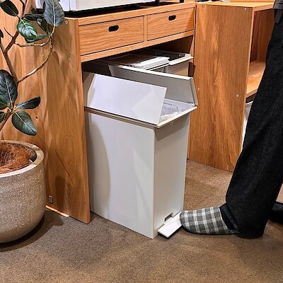 【天満橋京阪シティモール】年末掃除に向けて、ダストボックスもすっきりと。