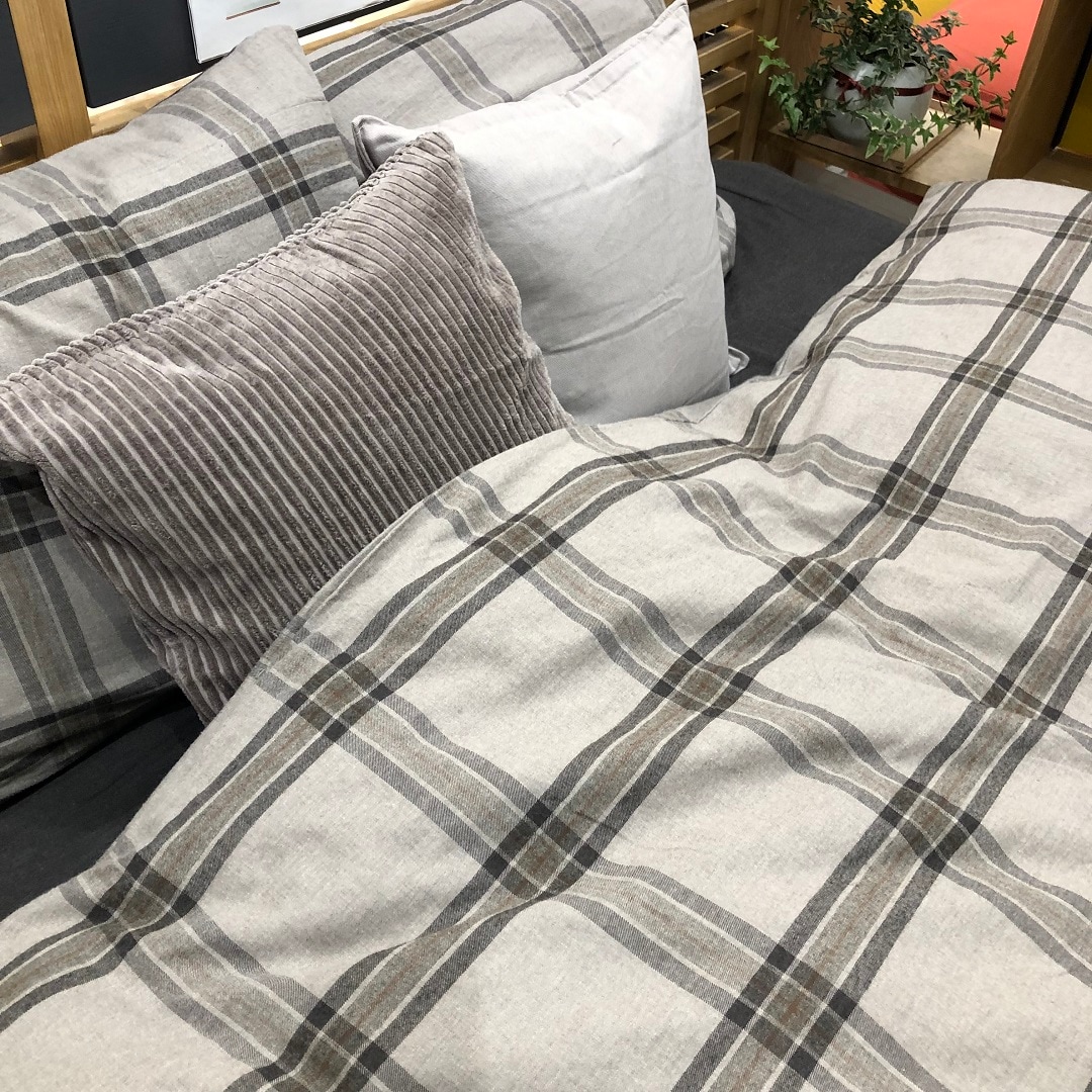 【ピオニウォーク東松山】羽毛ふとんで快適な眠りを。