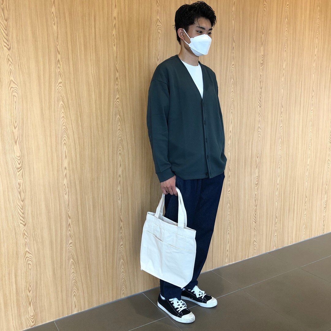 【ピオニウォーク東松山】　身長１８２ｃｍ