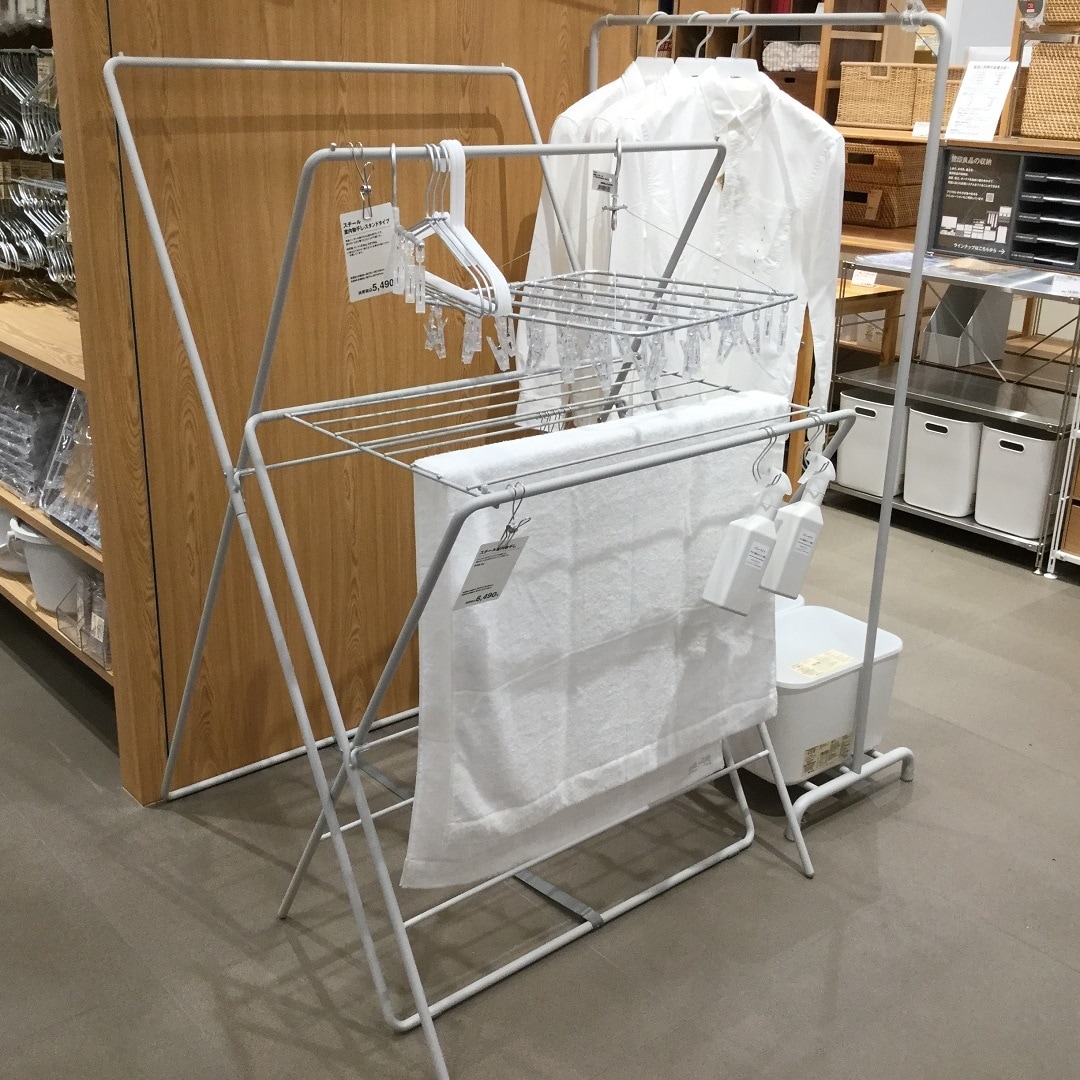 キービジュアル画像：梅雨時期の必需品！｜スタッフのおすすめ